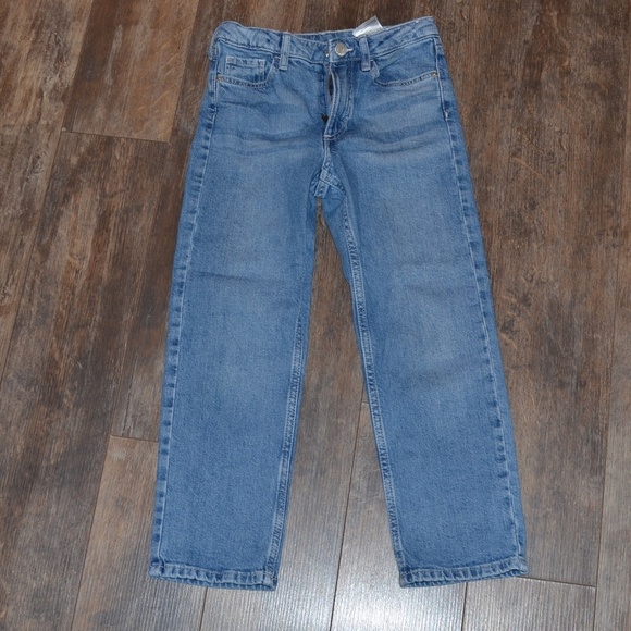 H&M Other - H&M Straight Legged Jeans